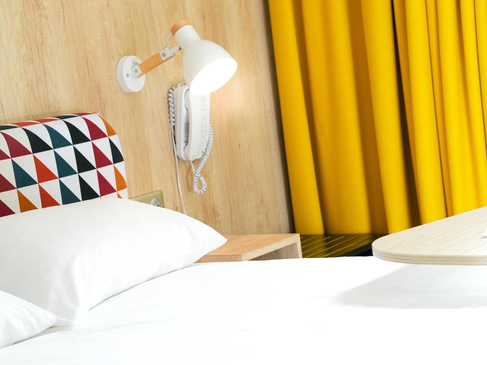 Ibis Styles Caen Centre Historique Otel Dış mekan fotoğraf