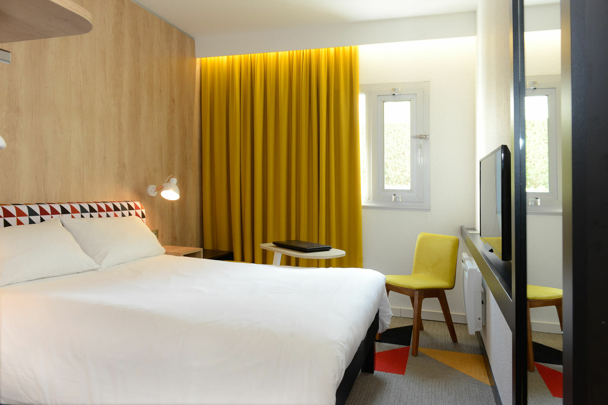 Ibis Styles Caen Centre Historique Otel Dış mekan fotoğraf
